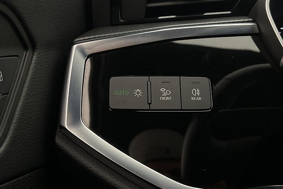 Audi Q3 26 of 30
