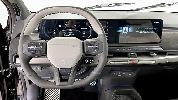 Kia EV3 11 of 13