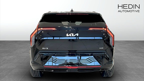 Kia EV3 4 of 13