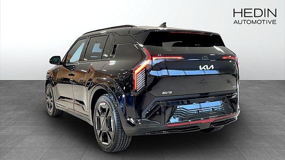 Kia EV3 3 of 13