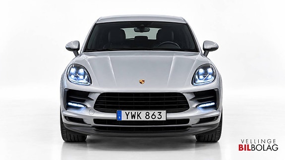 Porsche Macan 3 of 19