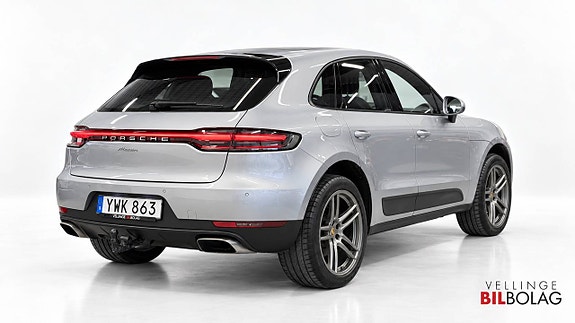 Porsche Macan 5 of 19