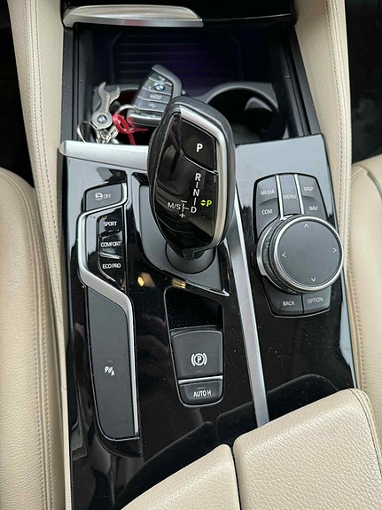 BMW 520d 13 of 25