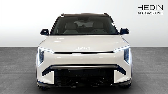 Kia EV3 7 of 11