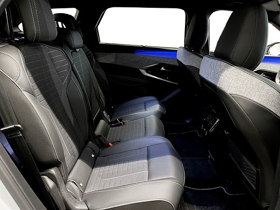 Peugeot 5008 19 of 23