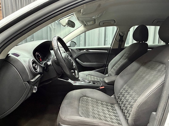 Audi A3 8 of 15