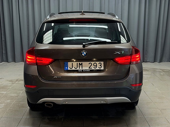 BMW X1 3 of 5