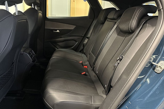 Peugeot 3008 10 of 21