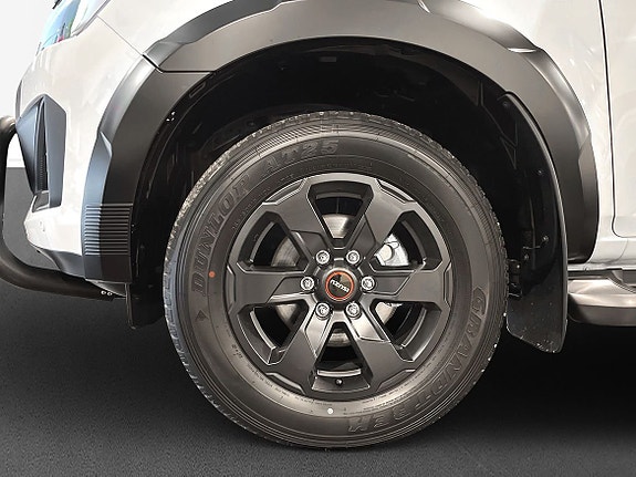 Isuzu D-max 5 of 5