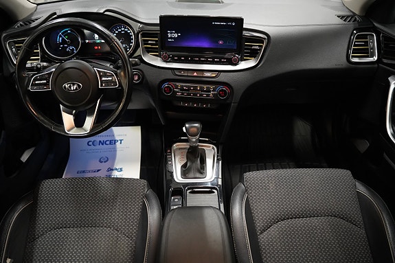 Kia Ceed 8 of 17