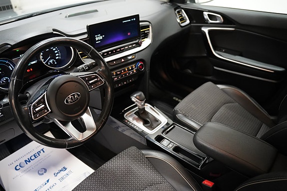 Kia Ceed 5 of 17