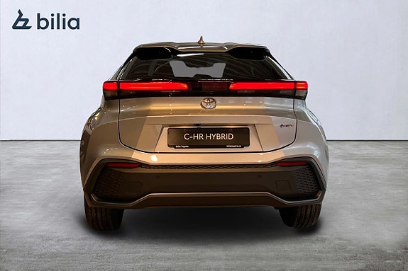 Toyota C-HR 4 of 25