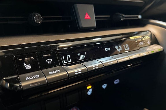 Toyota C-HR 20 of 25