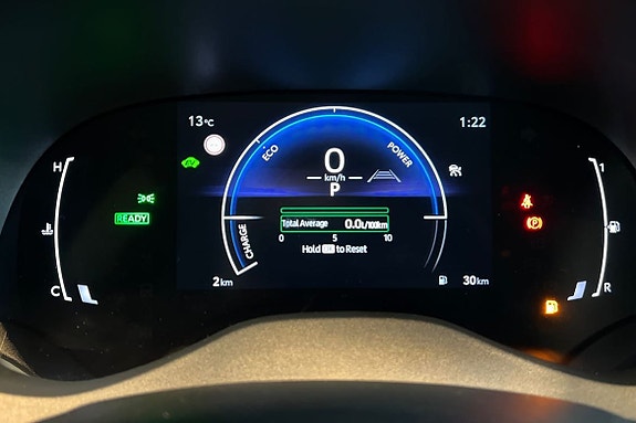Toyota Yaris 14 of 24