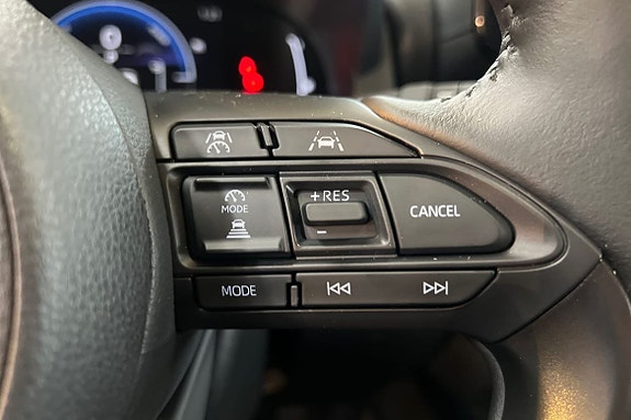 Toyota Yaris 22 of 24