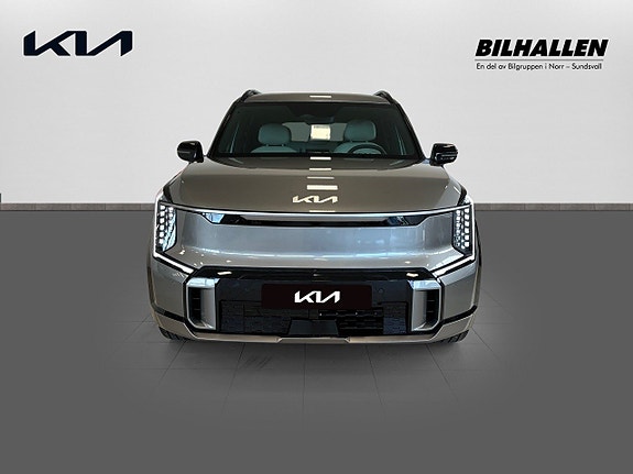 Kia EV9 2 of 5