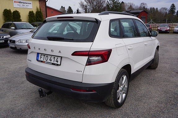 Skoda Karoq 3 of 5