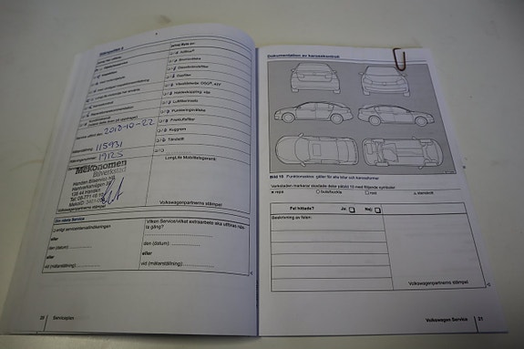 Volkswagen Passat 22 of 26