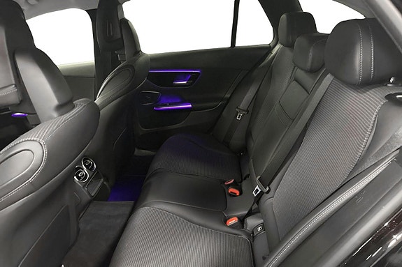 Mercedes-Benz C300 e 10 of 13