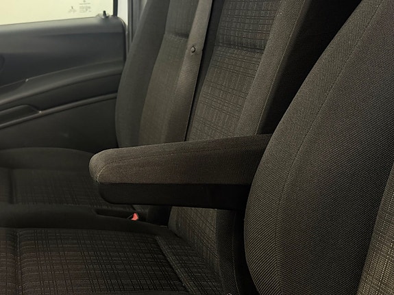 Mercedes-Benz Vito 114 9 of 16