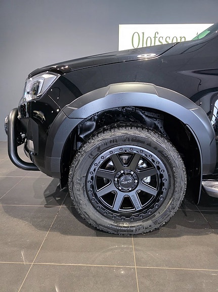 Isuzu D-max 13 of 18