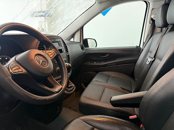Mercedes-Benz Vito 111 13 of 15