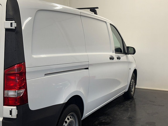 Mercedes-Benz Vito 111 8 of 15