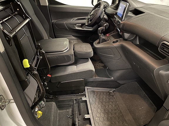 Peugeot Partner 6 of 10