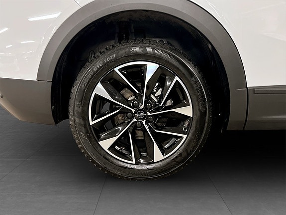 Opel Grandland 14 of 15