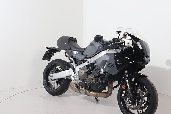 Yamaha XSR900 GP "DEMO" 3 of 5