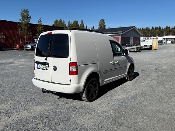 Volkswagen Caddy 12 of 23