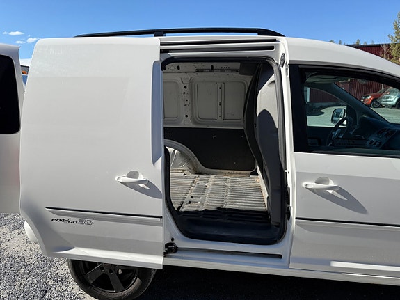 Volkswagen Caddy 13 of 23