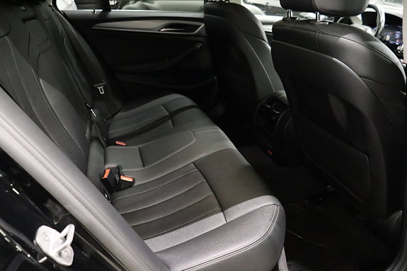 BMW 520d 11 of 24