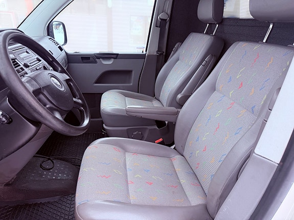 Volkswagen Transporter 9 of 9