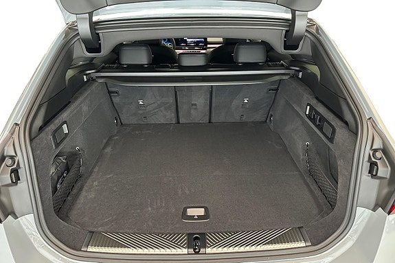 BMW 530e 10 of 20