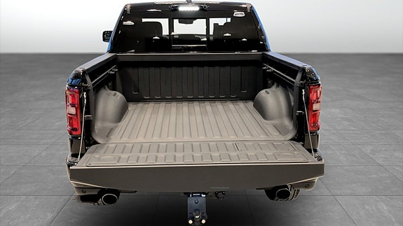 RAM 1500 10 of 18