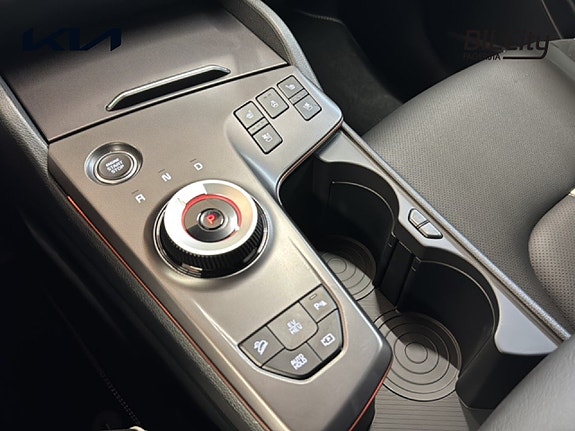 Kia Sportage 12 of 18