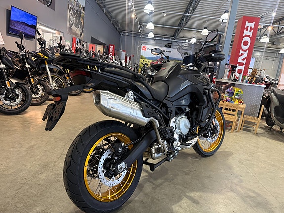 Voge DS900X Black Knight #Inbytesstöd på 10.000:-# 3 of 13