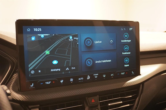 Ford Kuga 17 of 18