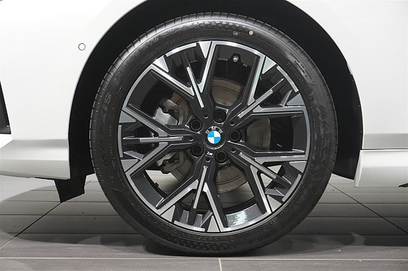 BMW 120 7 of 16