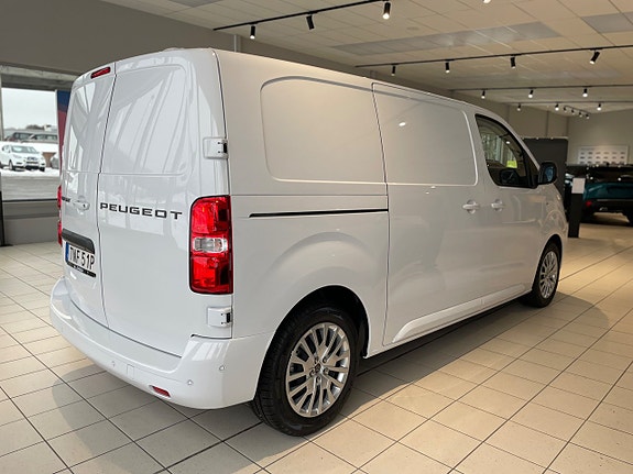 Peugeot e-Expert 5 of 5