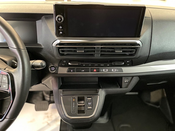 Peugeot e-Expert 12 of 15