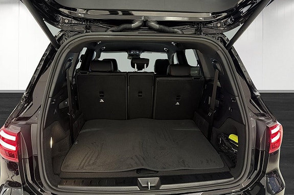 Mercedes-Benz GLB220 d 12 of 17