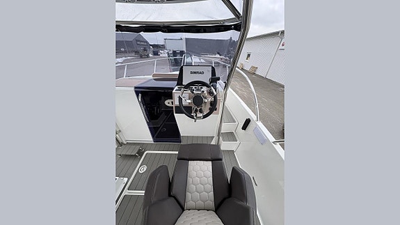 Nord Star 25 Sport T-Top med Mercury 300HK 2 of 7