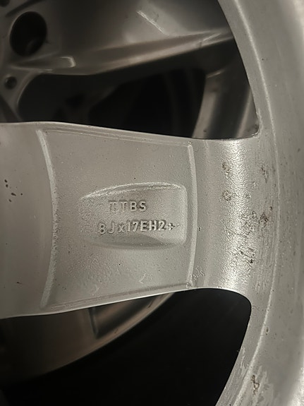 Product image 8 of 9