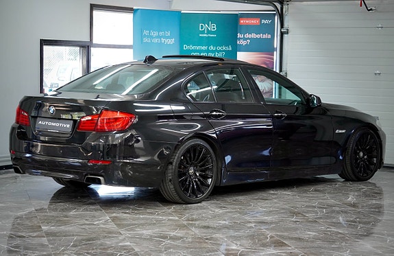 BMW 550i 5 of 5