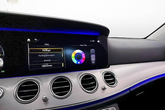 Mercedes-Benz E300 20 of 30