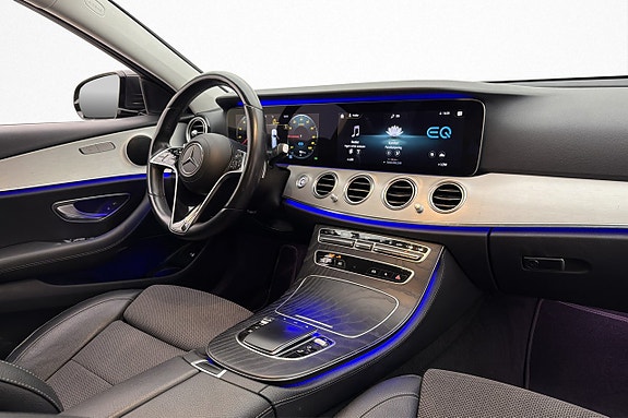 Mercedes-Benz E300 12 of 30