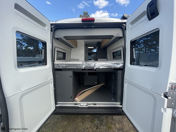 Adria Twin 640 SLB 60Y | TRUMA VÄRME | LÅNGBÄDDAR 7 of 25