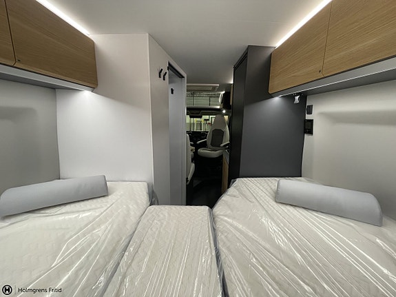 Adria Twin 640 SLB 60Y | TRUMA VÄRME | LÅNGBÄDDAR 16 of 25